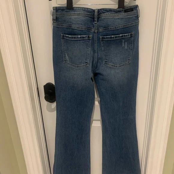 Jeans - Picture 2 of 5